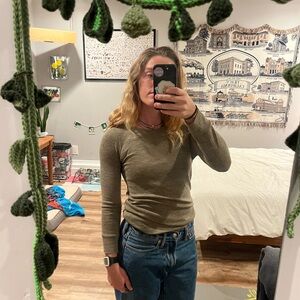 Vince Khaki Long Sleeve Women's Top